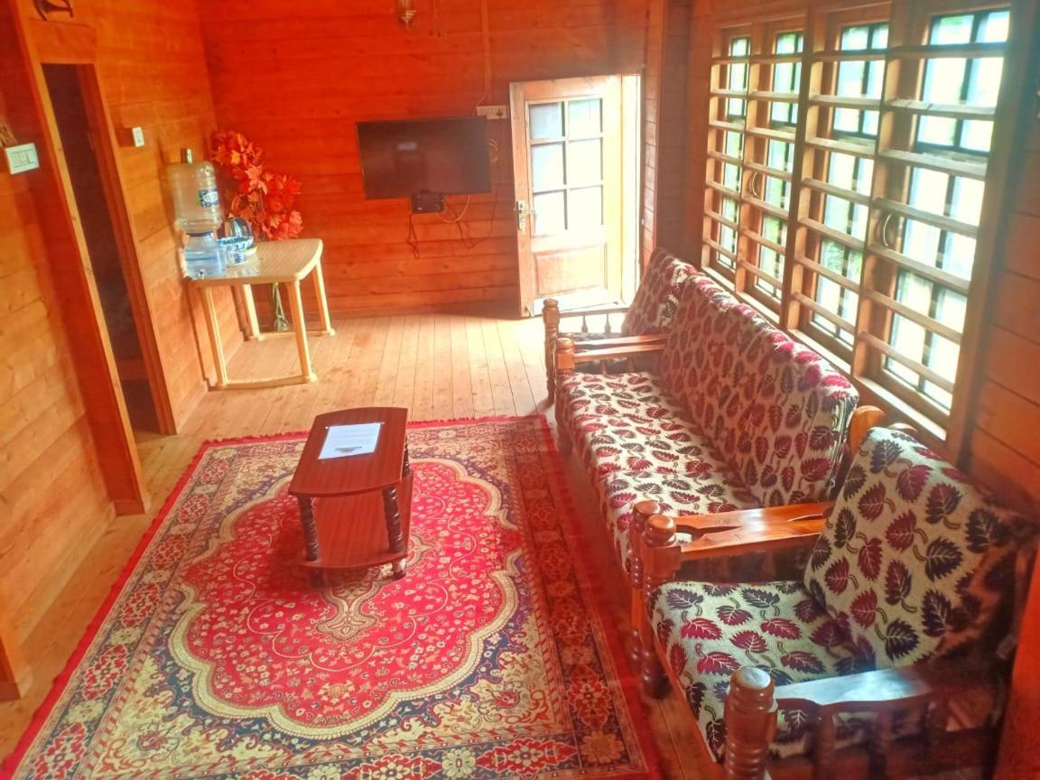 乌提Joy Eco Woodhouse - 5 Bhk House (Adults Only)别墅 外观 照片